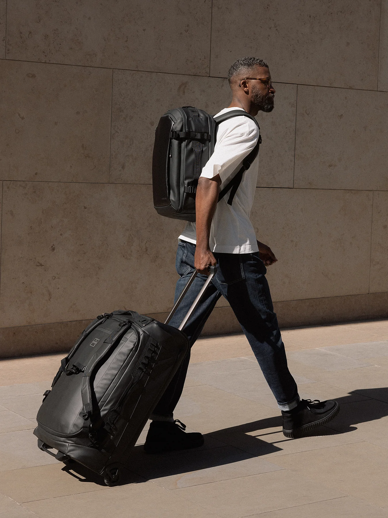 The Wheeled Kit Bag 80L Black - Image 2