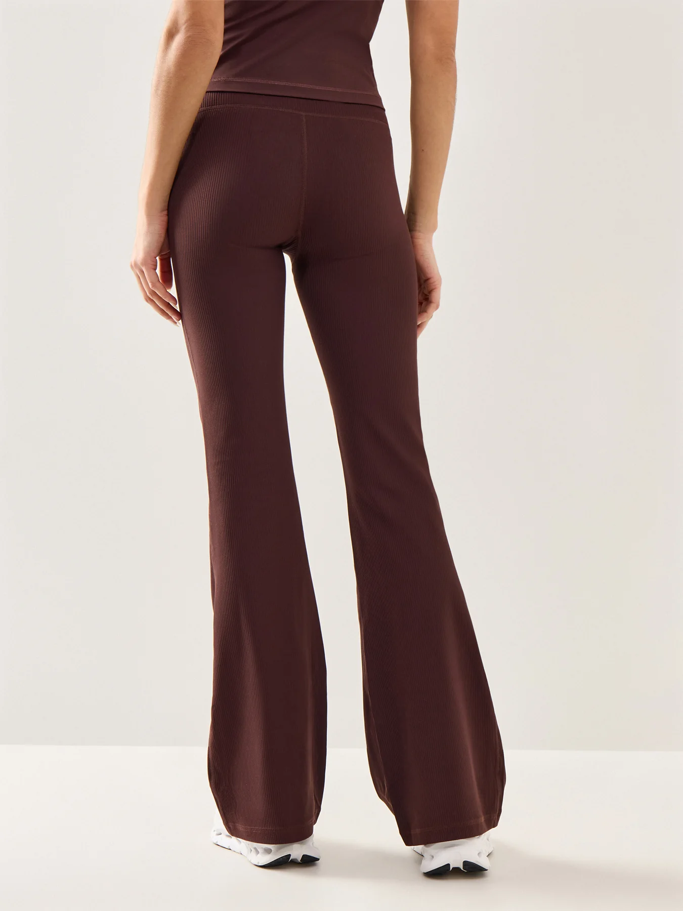 Glow Flex Rib Flare Trousers Brown - Image 5