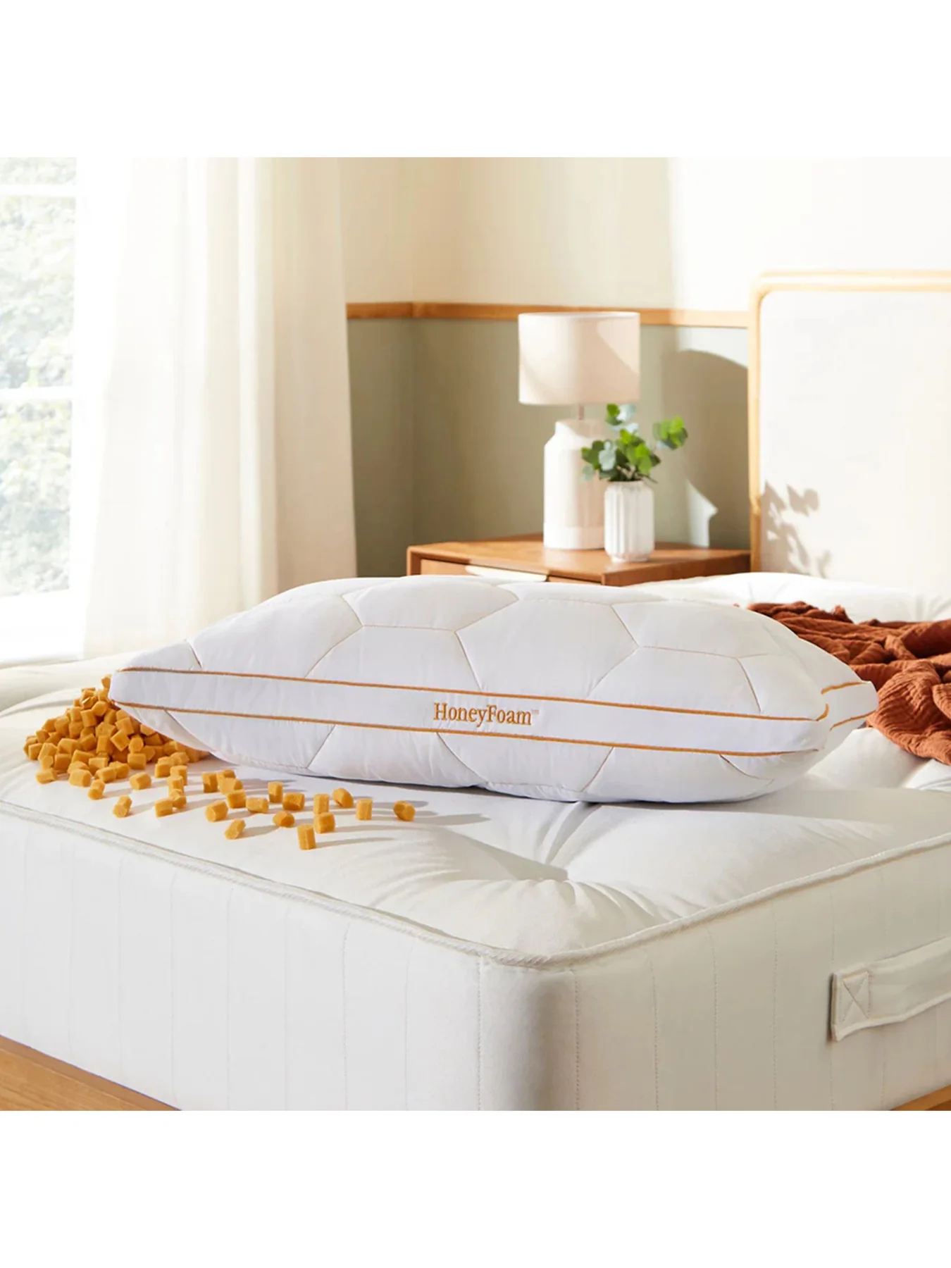 Honeyfoam Adjustable Memory Foam Pillow - Image 2