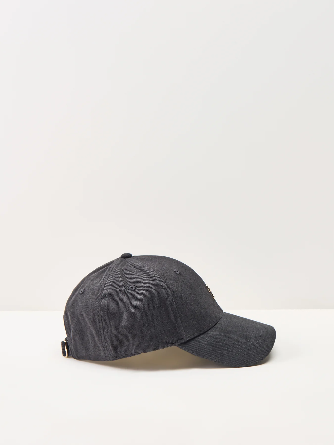 TH Elevated Chic Cap Black - Image 2