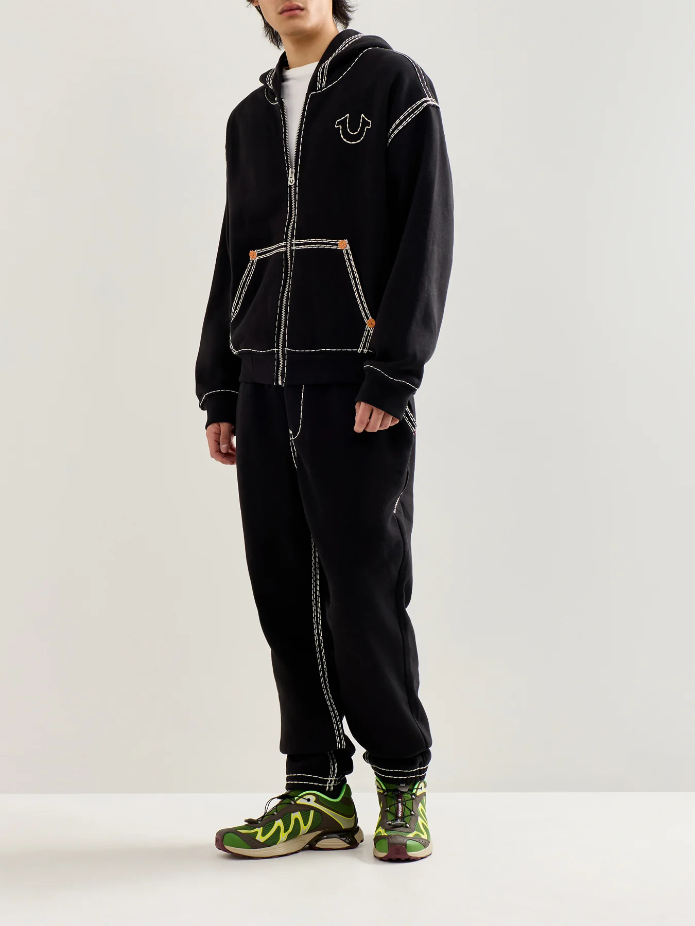 Super Qt Jogger Black - Image 2