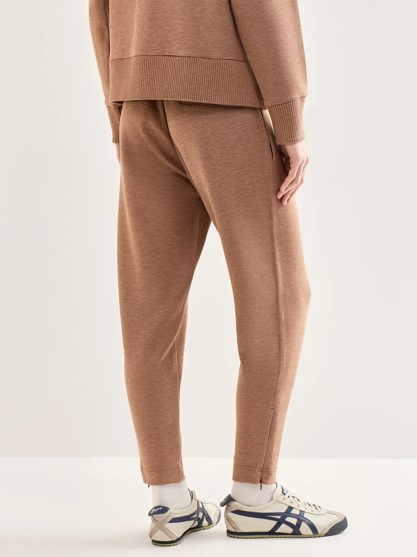 Slim Hem Pant Brown - Image 5