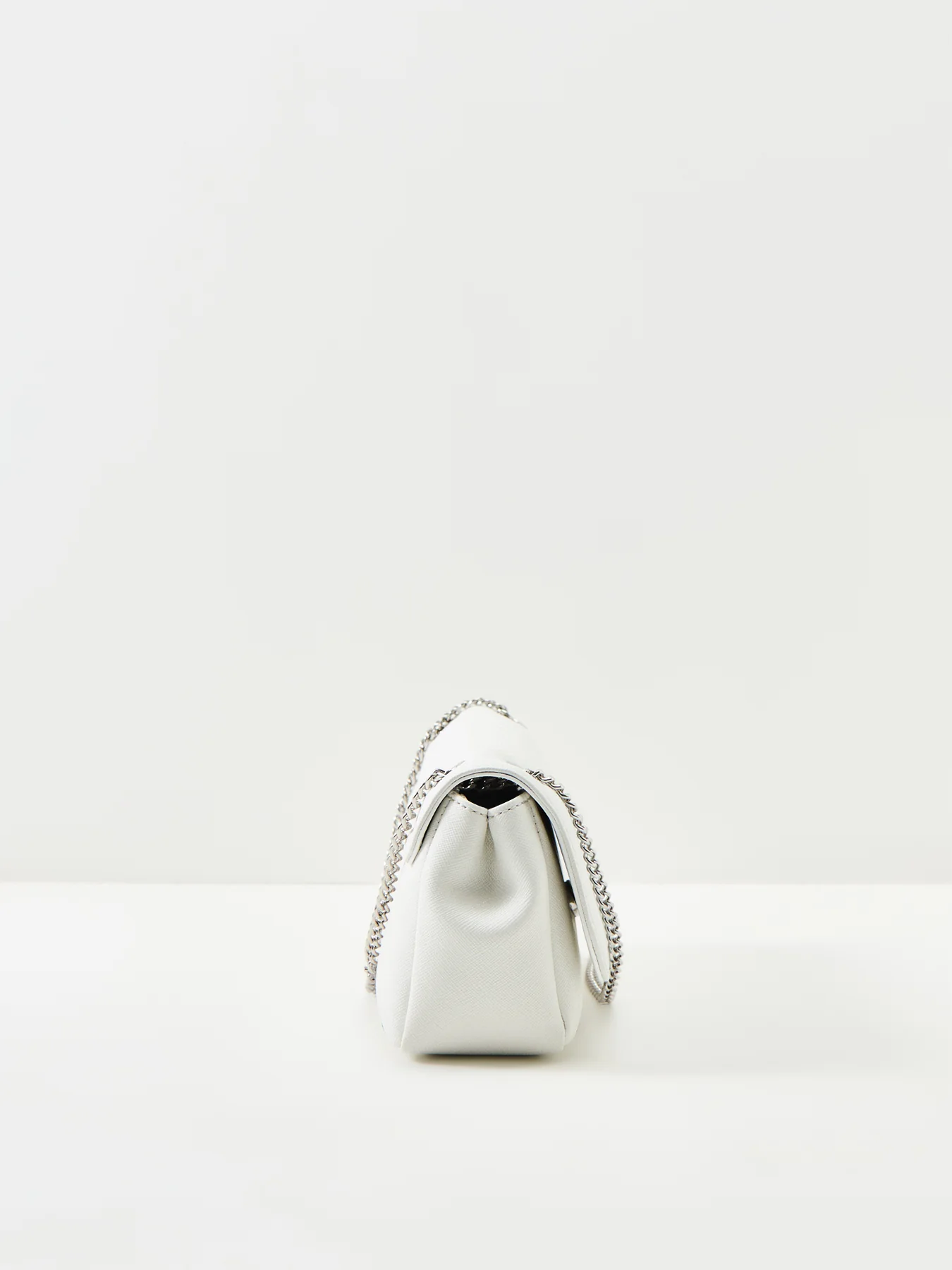 Chain Crossbody Bag White - Image 3