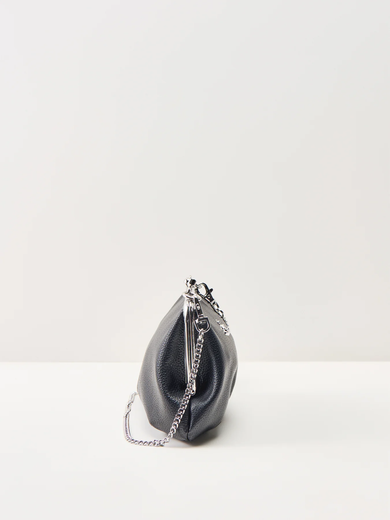 Granny Frame Vegan Leather Top Handle Bag Black - Image 4