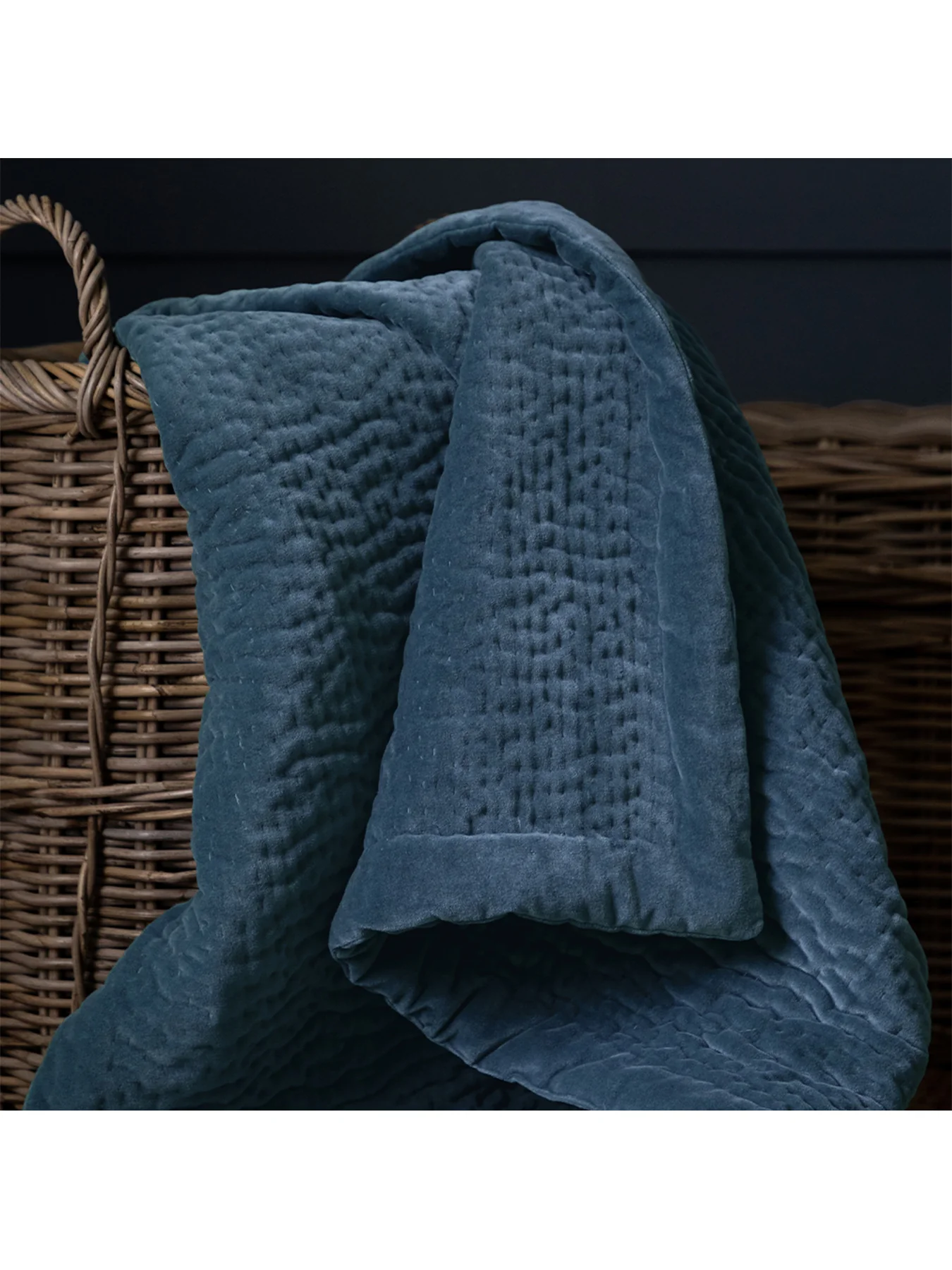 Haze Velvet Throw 140x220cm Bluebell - Image 4