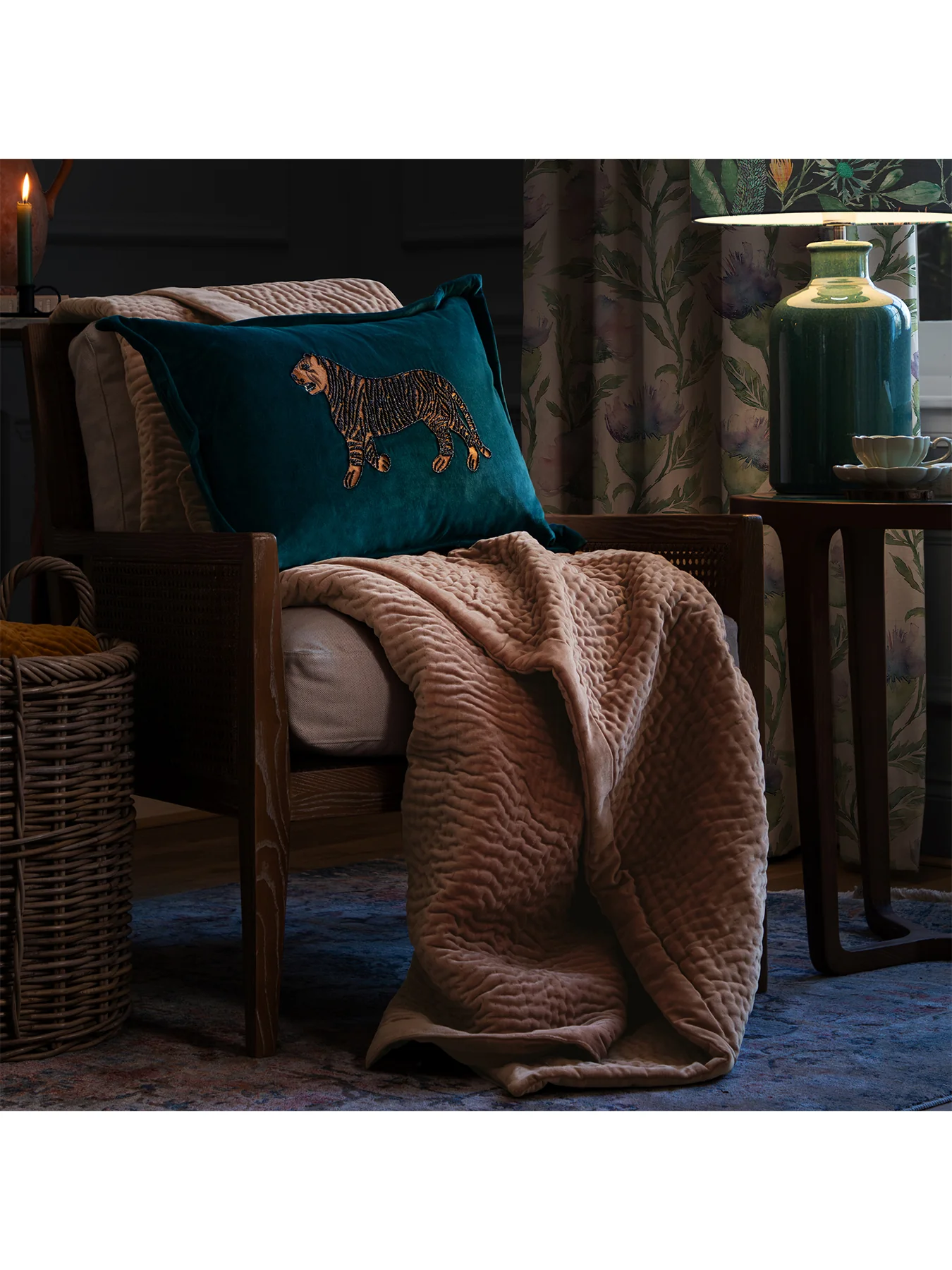 Haze Velvet Throw 140x220cm Coral - Image 3