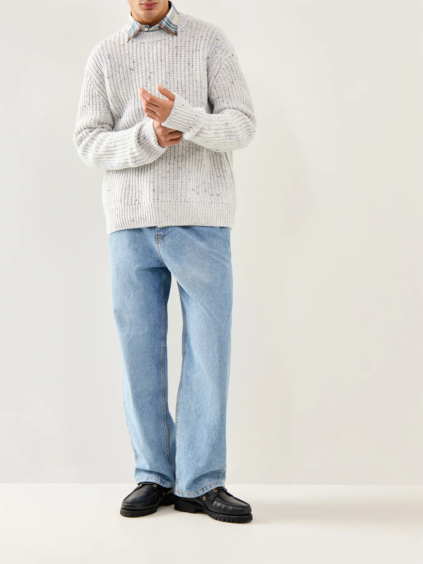 Wilde Crew Sweatshirt - Image 2