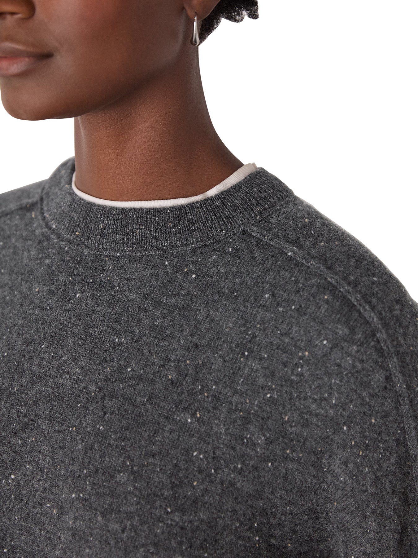 Fleck Seam Neck Knit Grey - Image 4
